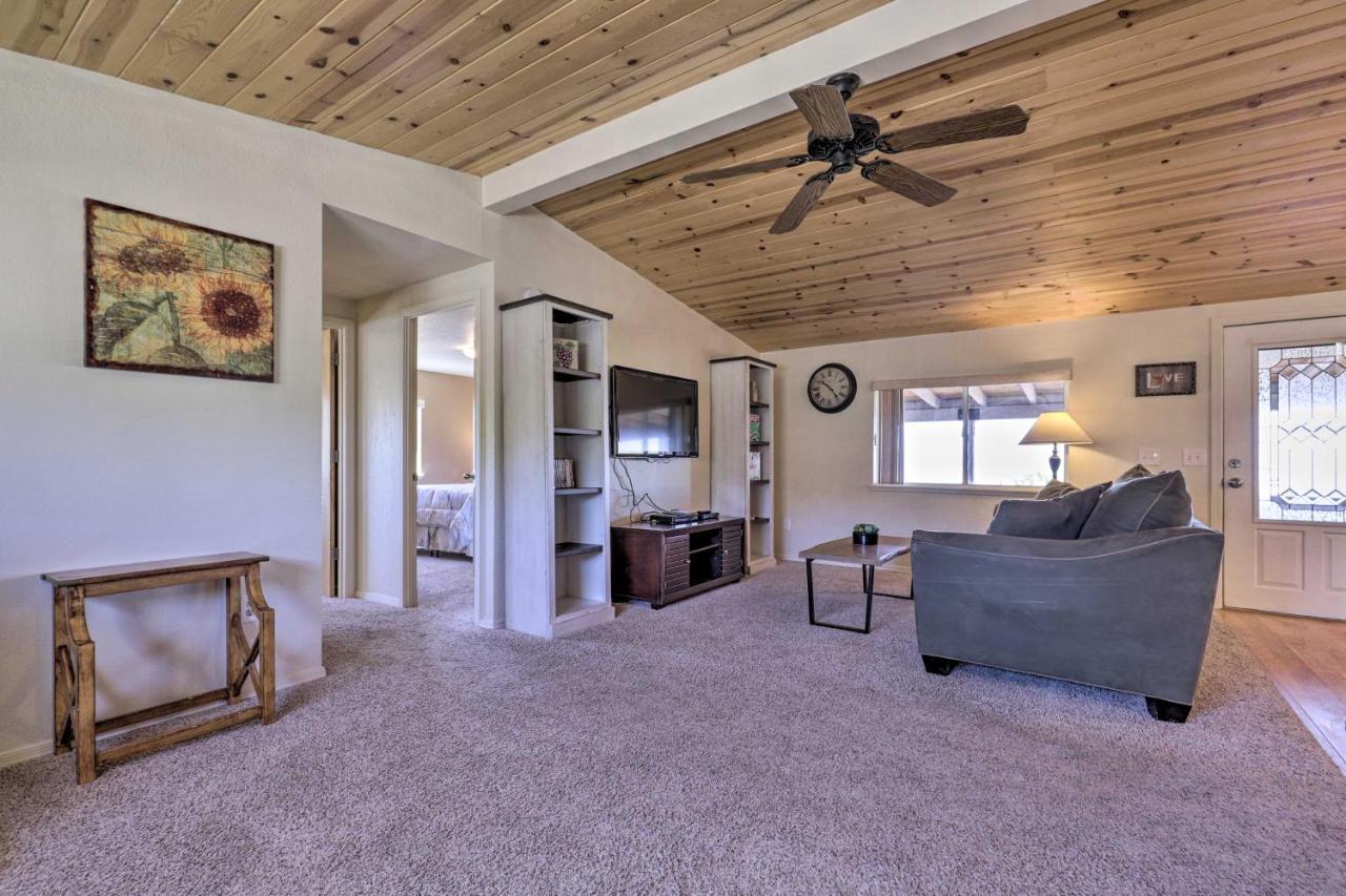 Rustic Bullhead City Retreat With Porch And Views Dış mekan fotoğraf