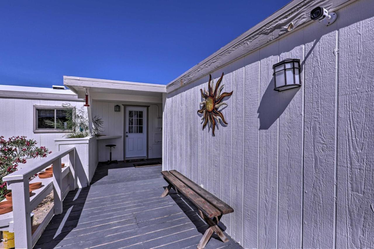 Rustic Bullhead City Retreat With Porch And Views Dış mekan fotoğraf