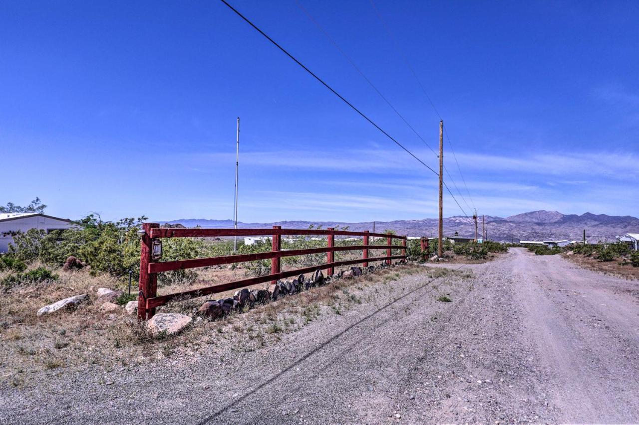 Rustic Bullhead City Retreat With Porch And Views Dış mekan fotoğraf